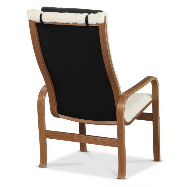 Fushion-nojatuoli lampaannahkaa Scandinavian Moonlight - Ruskeaksi petsattu tammi + Huonekalujen tekstiilien hoito