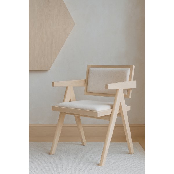 Valkoiseksi öljytty tammituoli - Sara Valkoiseksi öljytty tammituoli - Sara