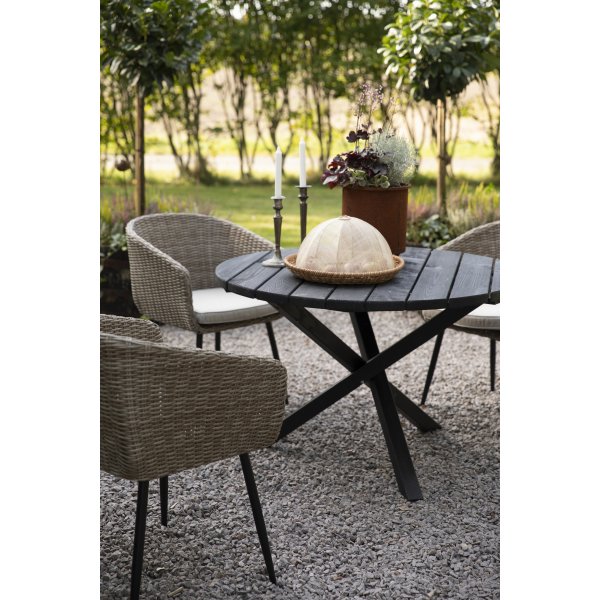 Ulkoryhmä: musta pyöreä ruokapöytä Ø112 cm ja 4 nojatuolia Ulkoryhmä: musta pyöreä ruokapöytä Ø112 cm ja 4 nojatuolia