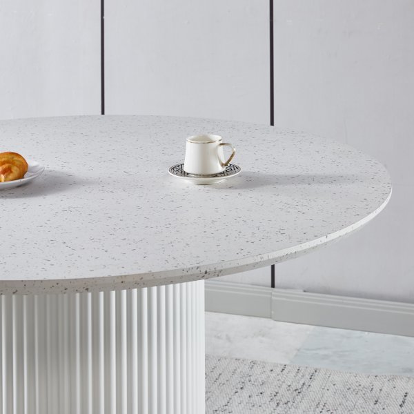 Ruokailuryhm� Sand� ruokap�yt� �120cm valkoinen terrazzo ja 4 Santos ruokatuolia beige sametti