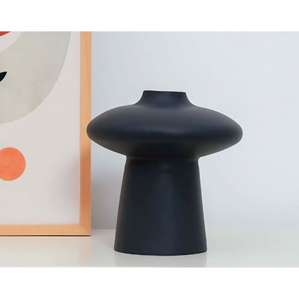 Turo maljakko - musta Turo maljakko - musta