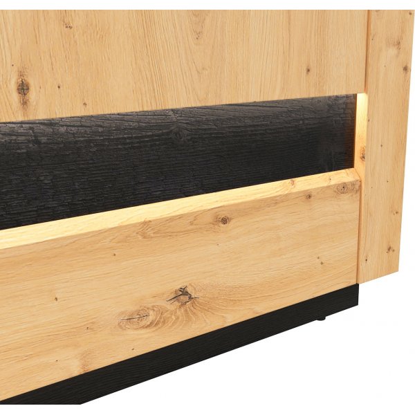 Ostia yöpöytä - tammi Ostia yöpöytä - tammi