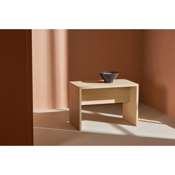 Juni sohvapöytä 58 x 35 cm - Whitewash Juni sohvapöytä 58 x 35 cm - Whitewash