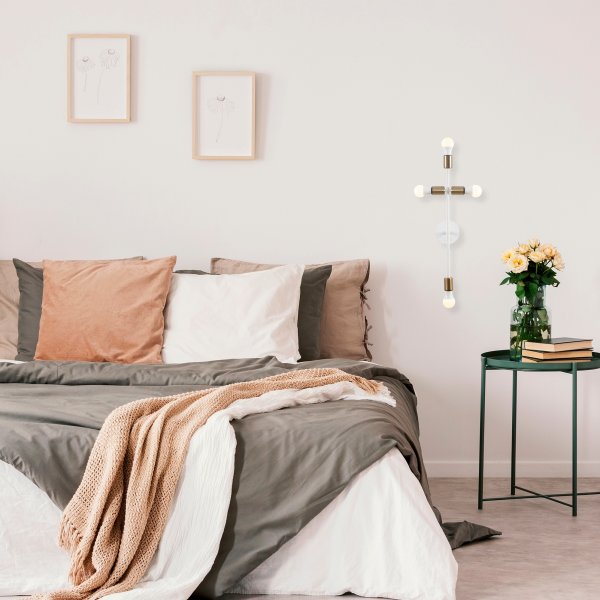 Yövalaisin 3167 - Valkoinen Yövalaisin 3167 - Valkoinen