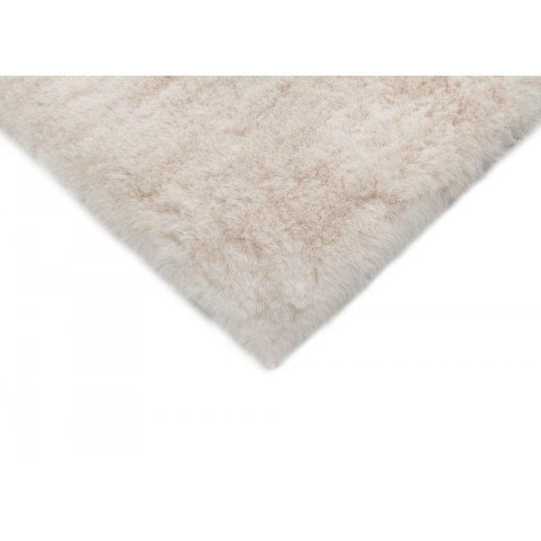 Ryamatta Larissa - Luonto