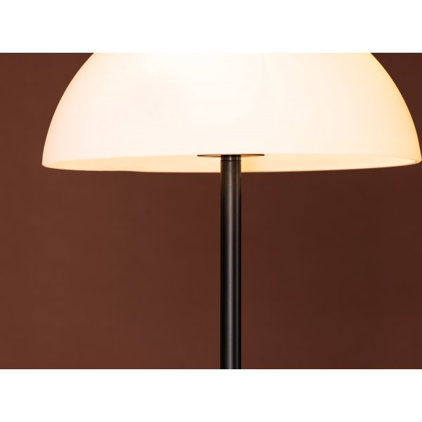 Ferrand-lattiavalaisin - Valkoinen/musta Ferrand-lattiavalaisin - Valkoinen/musta