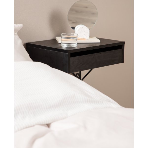 Holy sivupöytä 41 x 30 cm - Musta Holy sivupöytä 41 x 30 cm - Musta