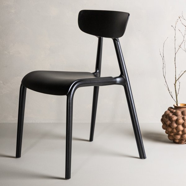 Ursholmen ruokatuoli - musta Ursholmen ruokatuoli - musta