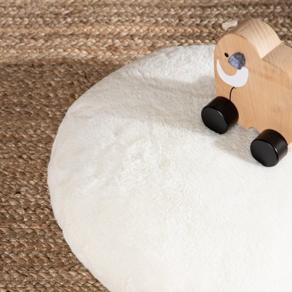 Ruston Pouf - valkoinen Ruston Pouf - valkoinen