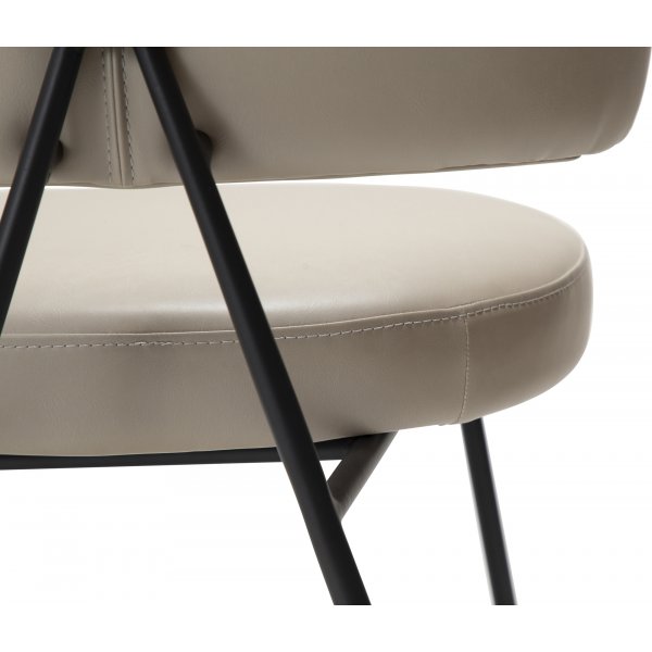 Roost-ruokailutuoli - Cashmere PU Roost-ruokailutuoli - Cashmere PU