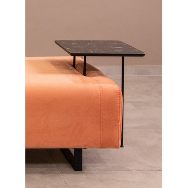 Infinity 3-istuttava vuodesohva - vaaleanpunainen Infinity 3-istuttava vuodesohva - vaaleanpunainen