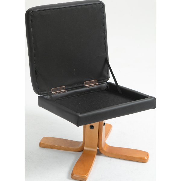 Duva lepotuoli rahiolla mustaa PU:ta ja ruskeat jalat Duva lepotuoli rahiolla mustaa PU:ta ja ruskeat jalat