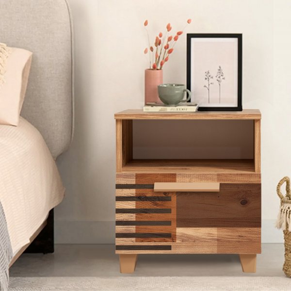 Leva Colorblock yöpöytä - mänty Leva Colorblock yöpöytä - mänty