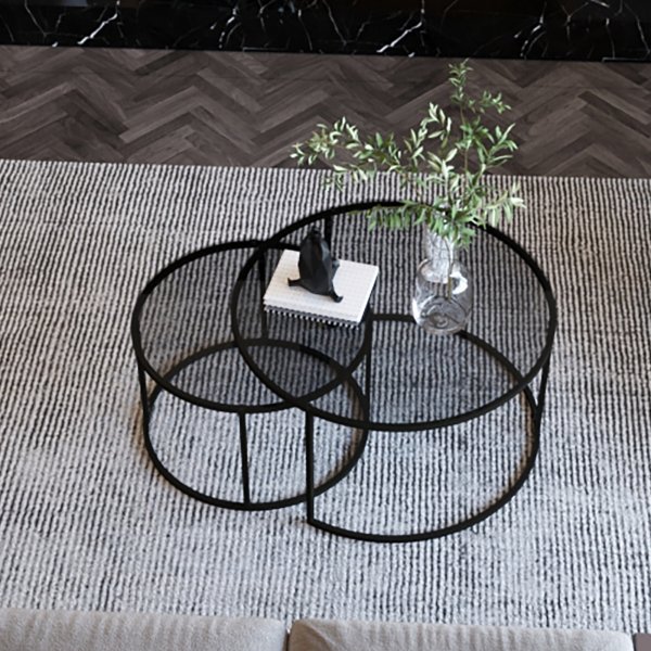 Kyoto sivupöytä Ø60/80 cm - Musta Kyoto sivupöytä Ø60/80 cm - Musta