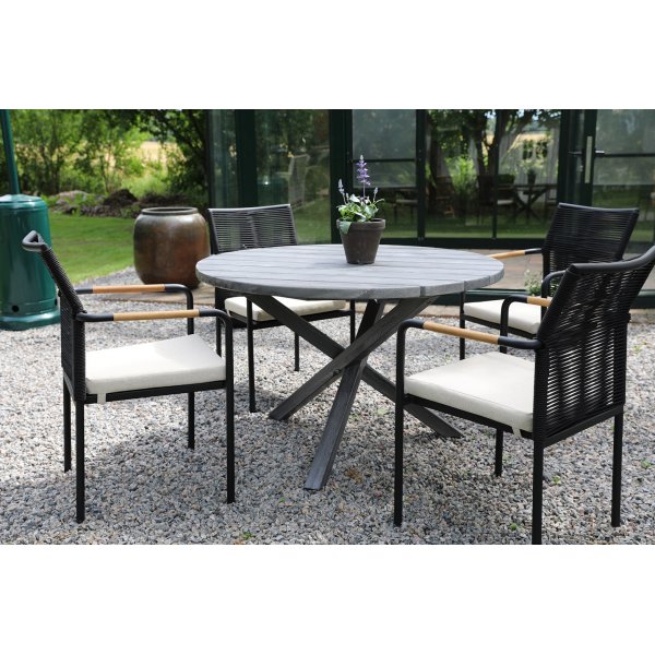 Scottsdale ulkoruokailuryhmä pöydän ympärillä, jossa on 4 Skanör-runkoista tuolia - musta/harmaa/tiikki + Huonekalujen tekstiilien hoito Scottsdale ulkoruokailuryhmä pöydän ympärillä, jossa on 4 Skanör-runkoista tuolia - musta/harmaa/tiikki + Huonekalujen tekstiilien hoito