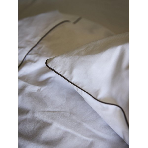 Carlton sänkysetti - valkoinen Carlton sänkysetti - valkoinen