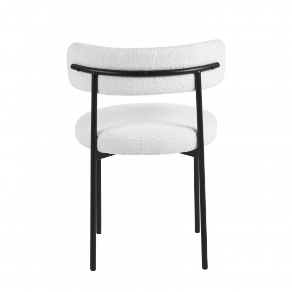 Wilma-tuoli valkoista teddy ja mustia jalkoja