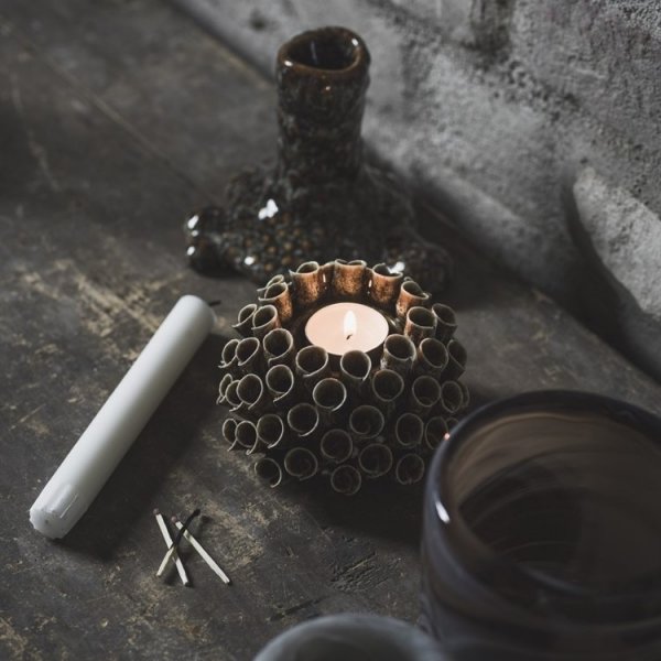 Shelly kynttillyhty 12 x 12 x 7 cm - ruskea