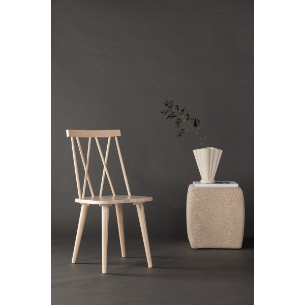 Mariette ruokapydn tuoli - Whitewash