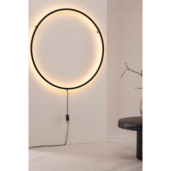 Sörmjöle x Josefin Lustig seinävalaisin - musta Sörmjöle x Josefin Lustig seinävalaisin - musta