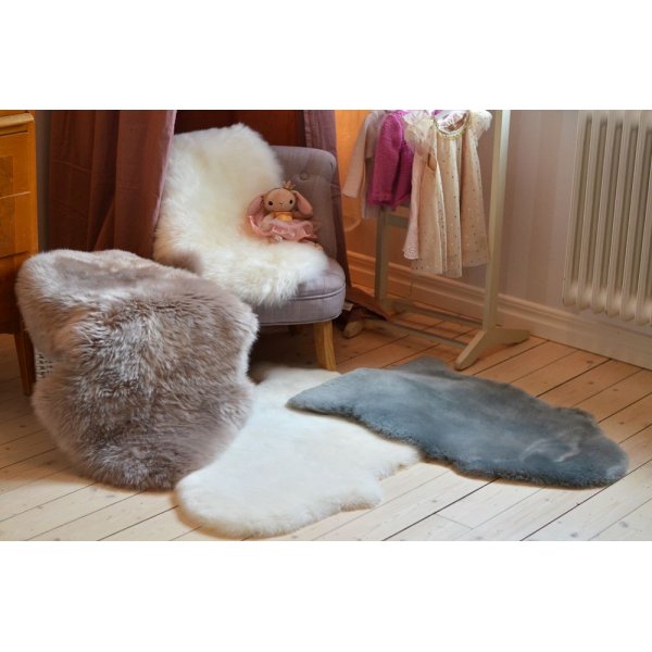 Babycare lampaannahka Vaaleanharmaa Babycare lampaannahka Vaaleanharmaa