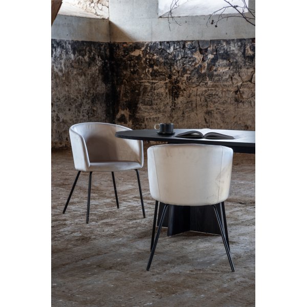 Bootcut ruokap�yt� 230 x 115 cm - Musta