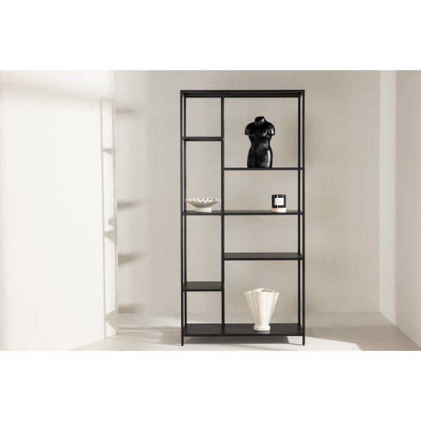 El alto hylly - musta