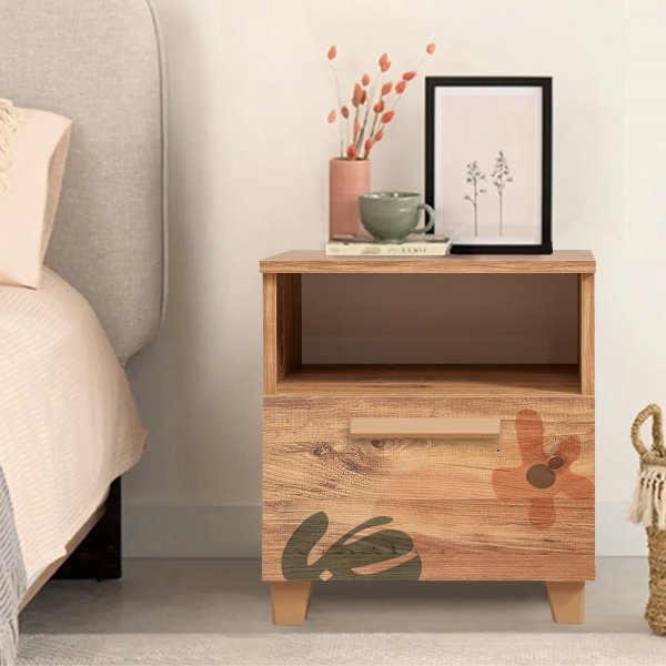 Leva Leaf yöpöytä - mänty Leva Leaf yöpöytä - mänty