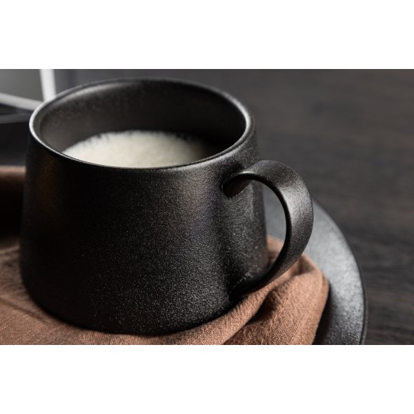 Wabi sabi kahvikuppi 33 cl - musta Wabi sabi kahvikuppi 33 cl - musta