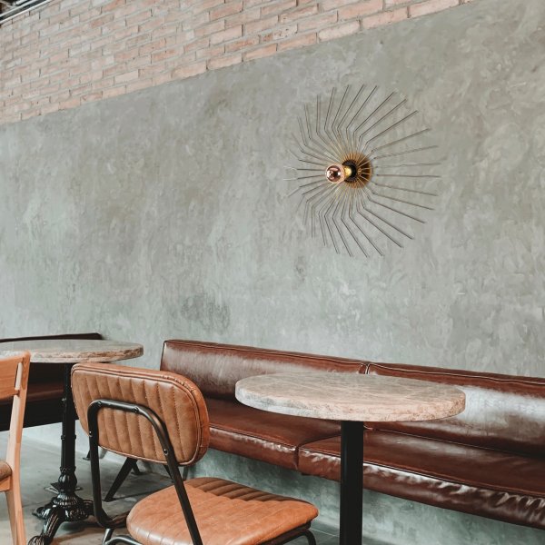 Issa seinävalaisin 701-A - Kupari Issa seinävalaisin 701-A - Kupari