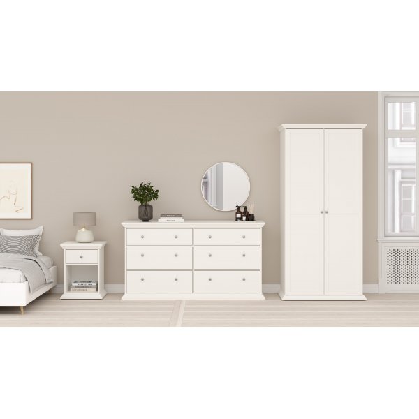 Pohjoismainen vaatekaappi kahdella ovella