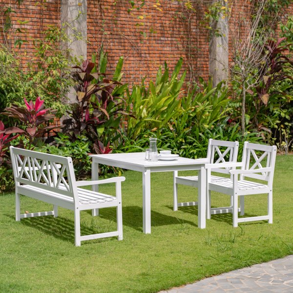 Europe sohvaryhmä - Klassinen valkoinen + Huonekalujen puhdistus Europe sohvaryhmä - Klassinen valkoinen + Huonekalujen puhdistus