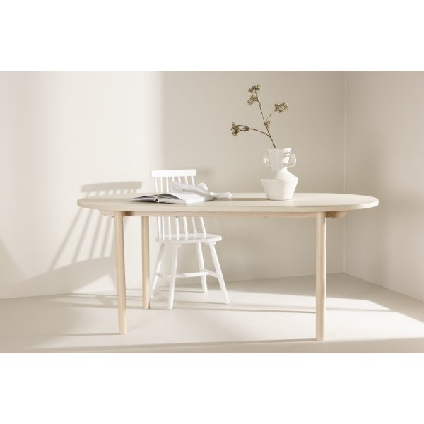 Andy ruokapöytä 180 x 90 cm - Whitewash Andy ruokapöytä 180 x 90 cm - Whitewash