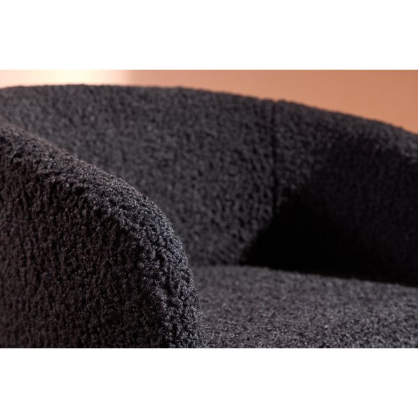 P�rr�inen nojatuoli - musta