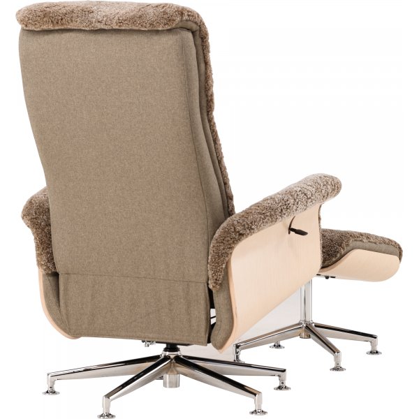 Lampaannahkainen nojatuoli rahilla - Ruskea / tammi - Ulla Lampaannahkainen nojatuoli rahilla - Ruskea / tammi - Ulla