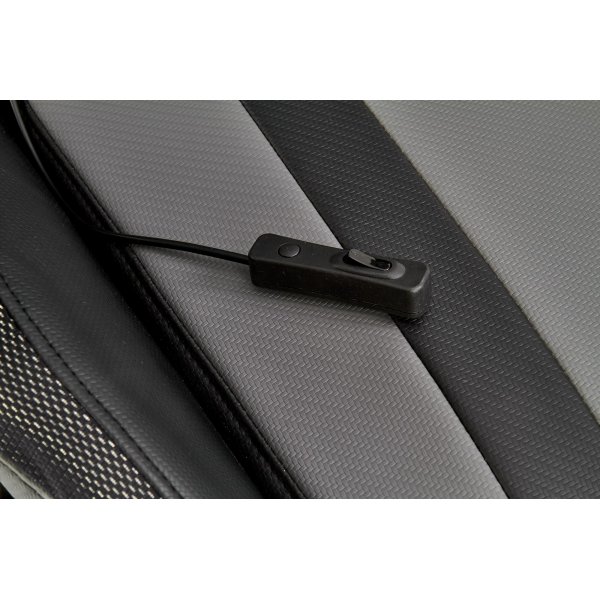 Factor pelituoli - Monivärinen Factor pelituoli - Monivärinen